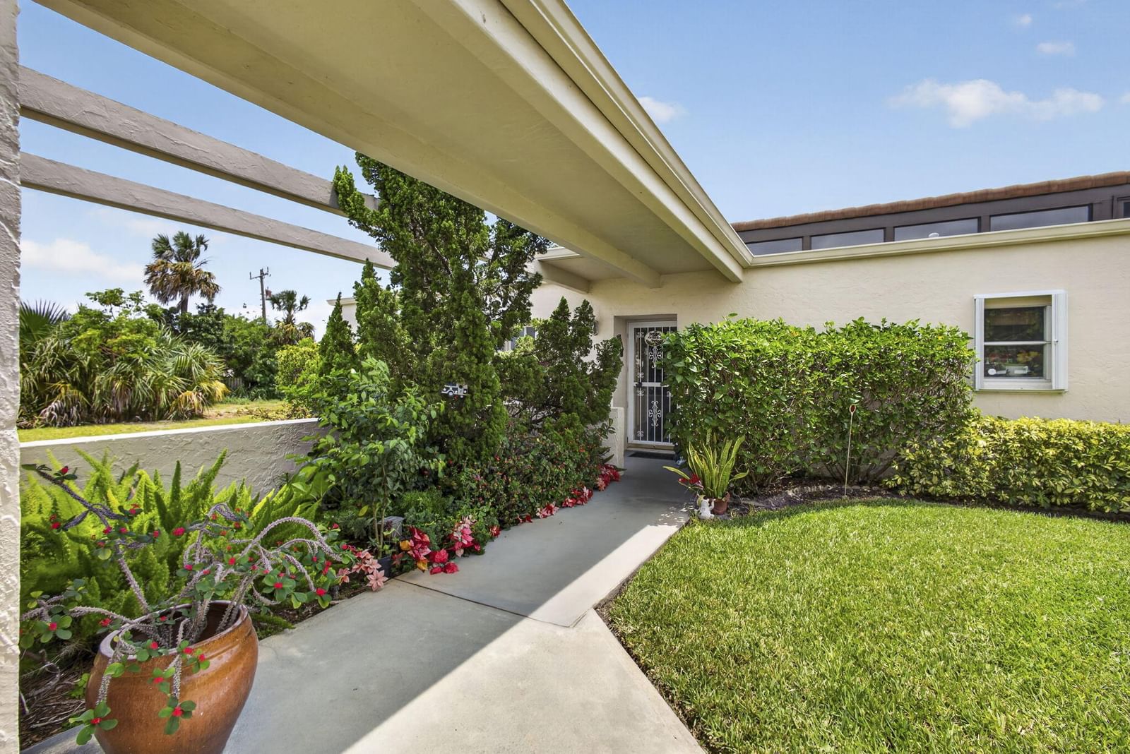 2651 Boundbrook Boulevard #110, West Palm Beach, FL 33461 photo 2