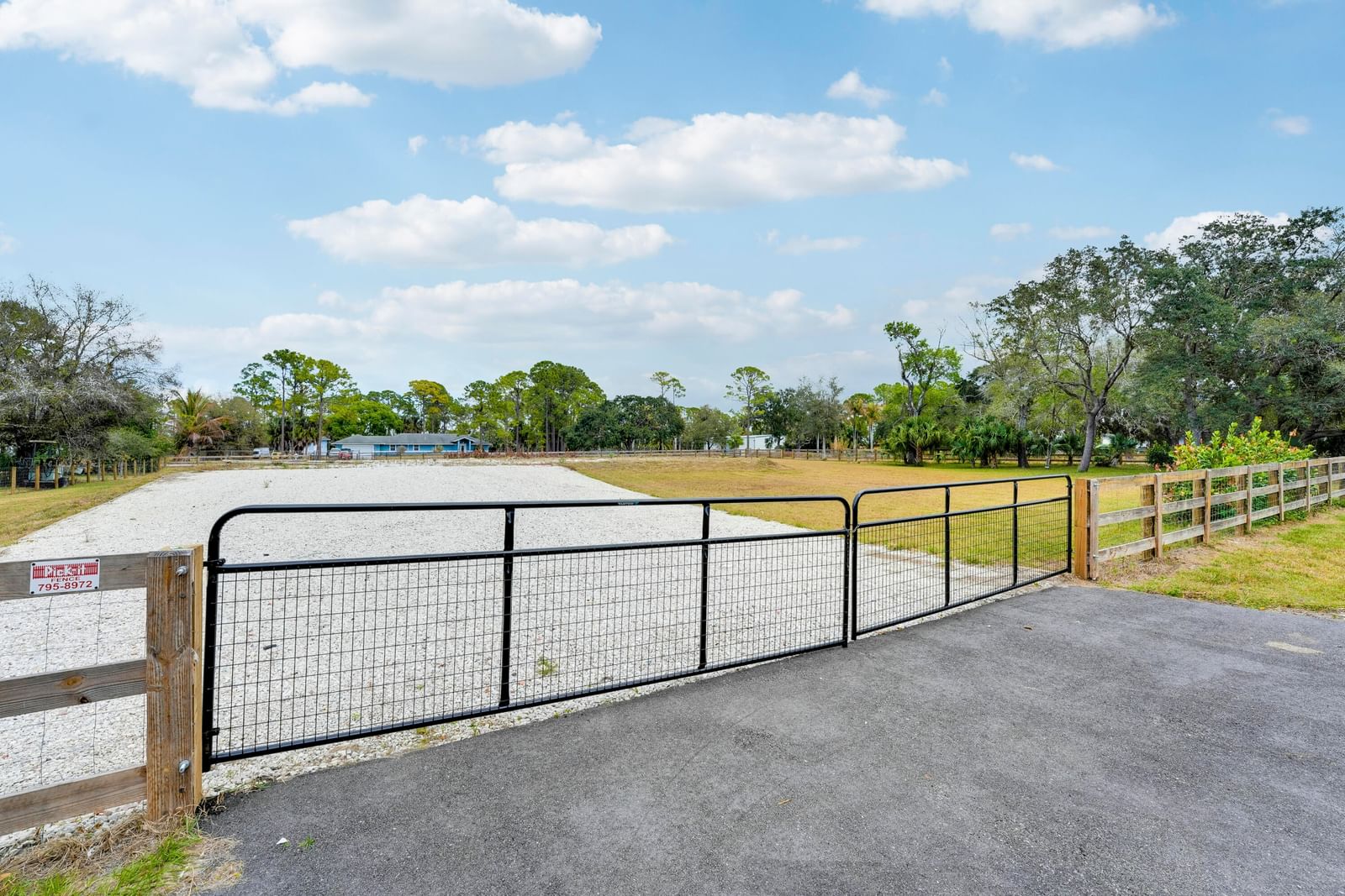 15743 99th Street N, West Palm Beach, FL 33412 photo 2