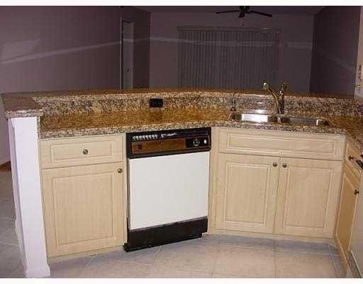 2205 S Cypress Bend Drive #307, Pompano Beach, FL 33069 photo 5