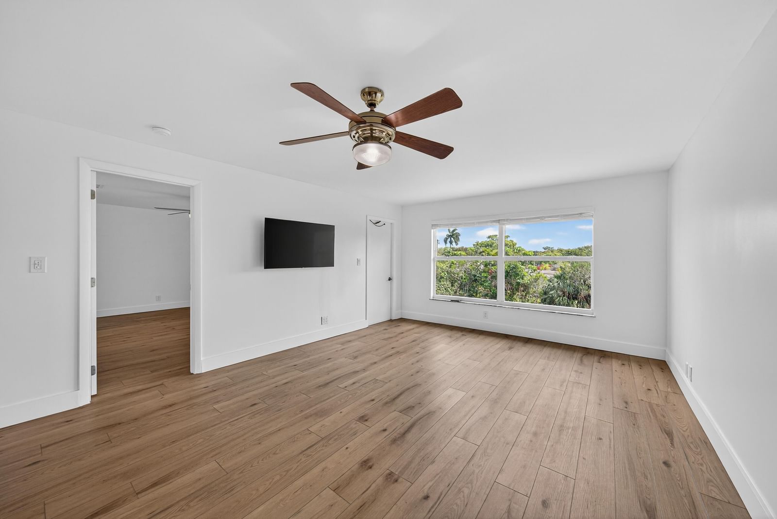 6570 Royal Palm Boulevard #306j, Margate, FL 33063 photo 4