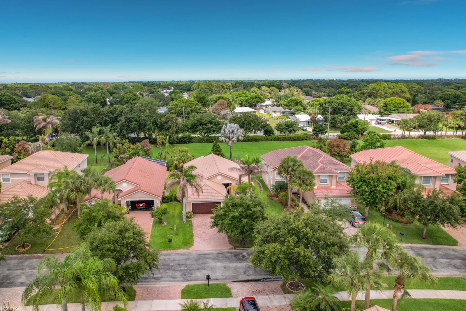 2045 Grey Falcon Circle SW, Vero Beach, FL 32962 photo 3