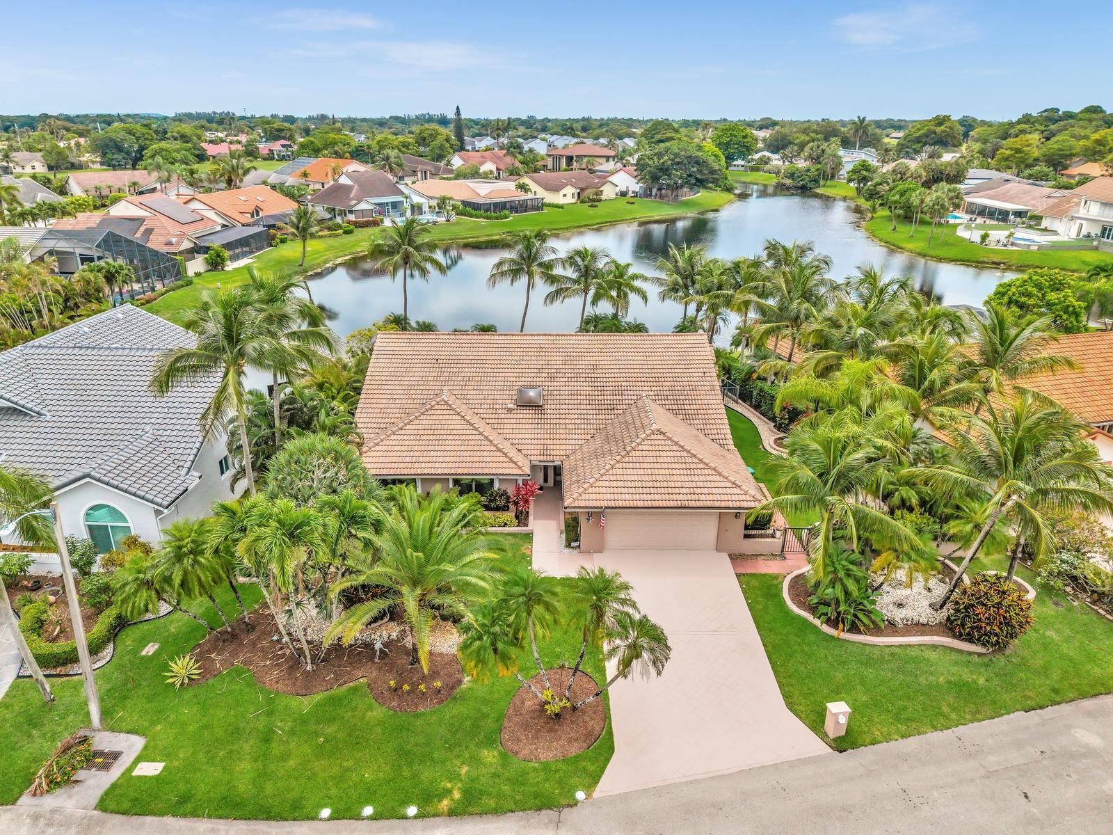 7640 NW 87th Avenue, Tamarac, FL 33321 photo 2