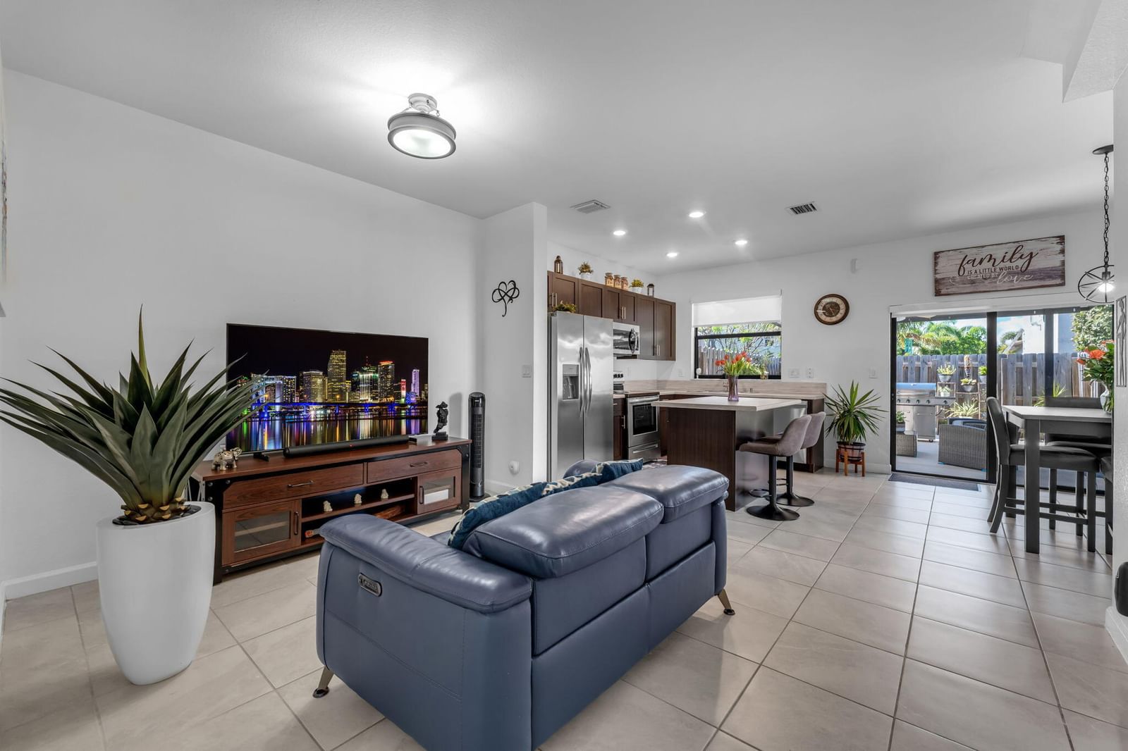 11821 SW 245th Terrace, Homestead, FL 33032 photo 2