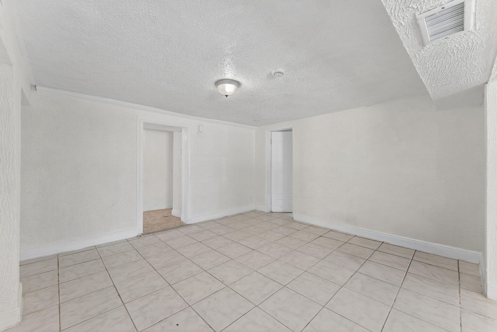2917 NW 7th Court #2917, Fort Lauderdale, FL 33311 photo 4