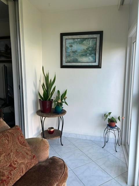 8020 Sunrise Lakes Drive N #111, Sunrise, FL 33322 photo 2