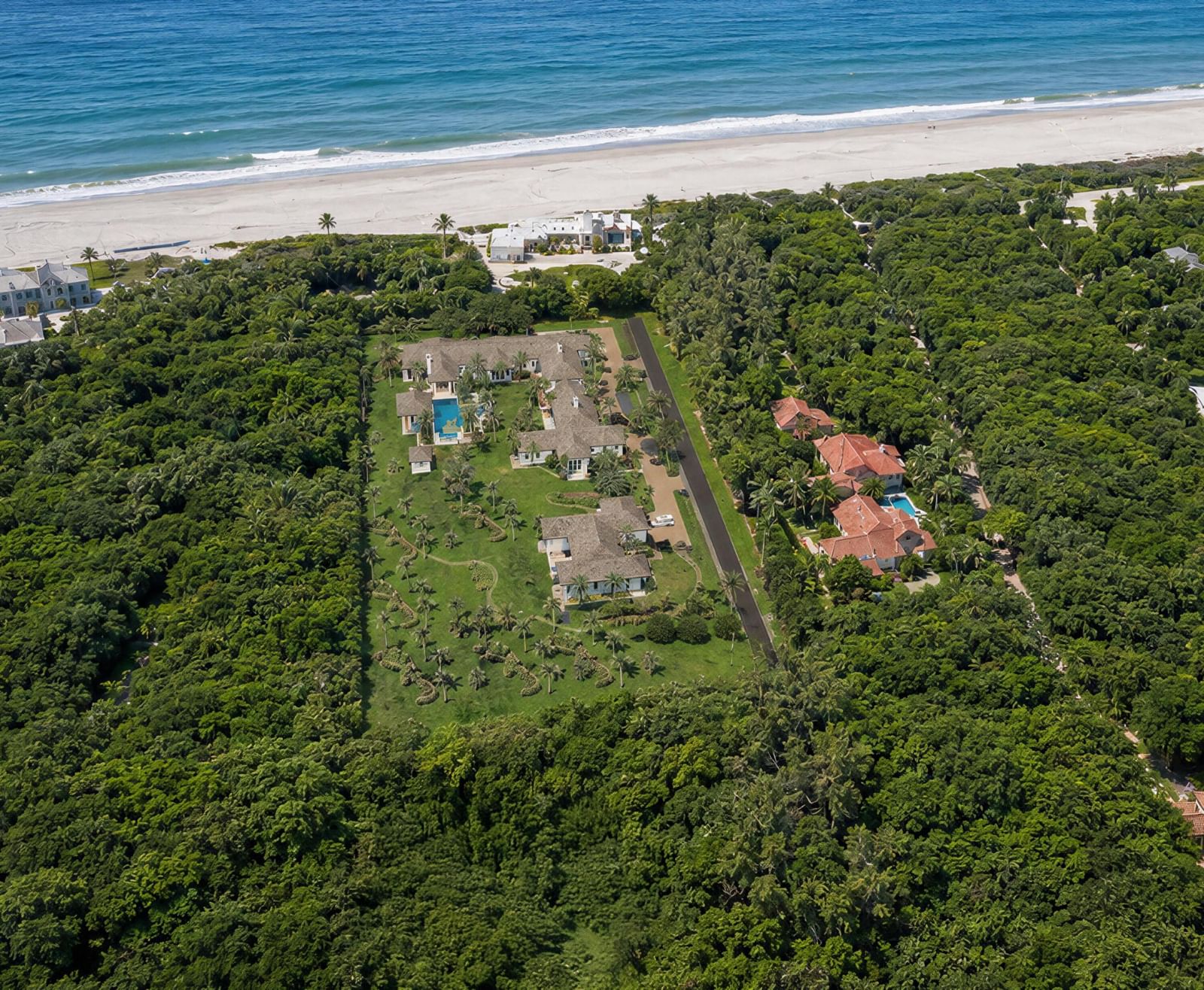 302 S Beach Road, Jupiter Island, FL 33455 photo 2