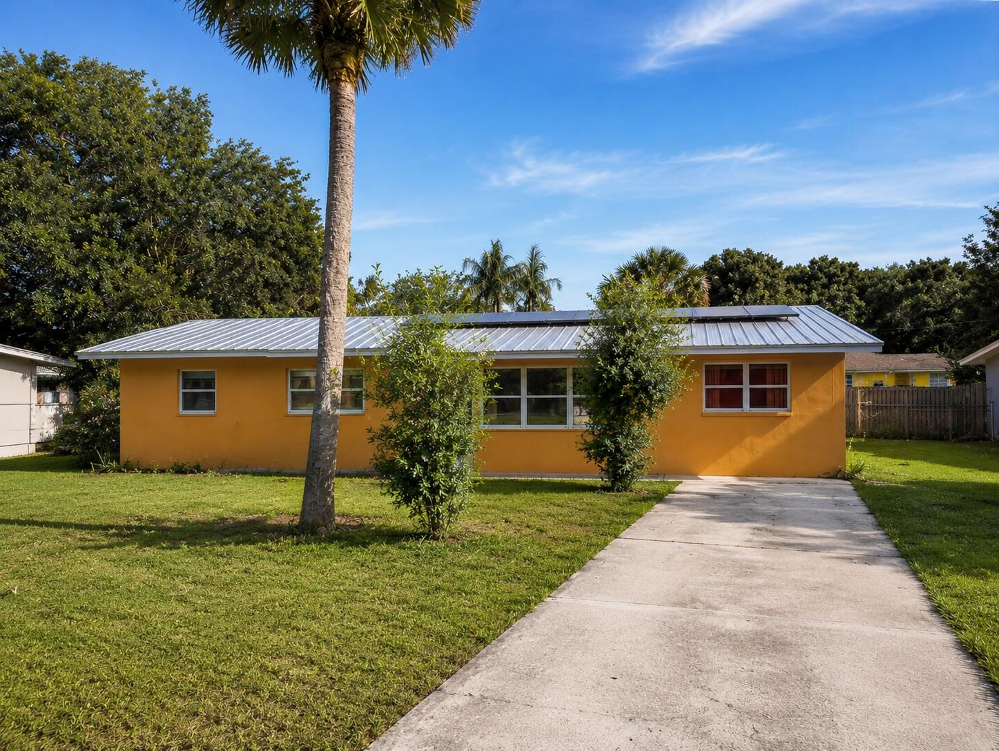 2805 Brantley Road, Fort Pierce, FL 34981 photo 3
