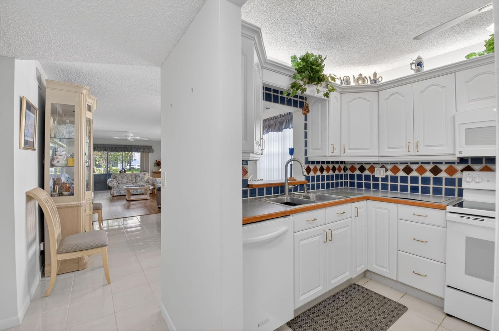 2935 SW 22nd Avenue #108, Delray Beach, FL 33445 photo 5