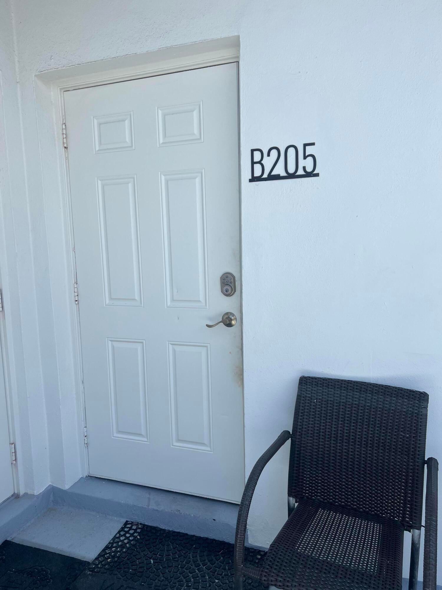 322 Harding Street #B205, Hollywood, FL 33019 photo 5
