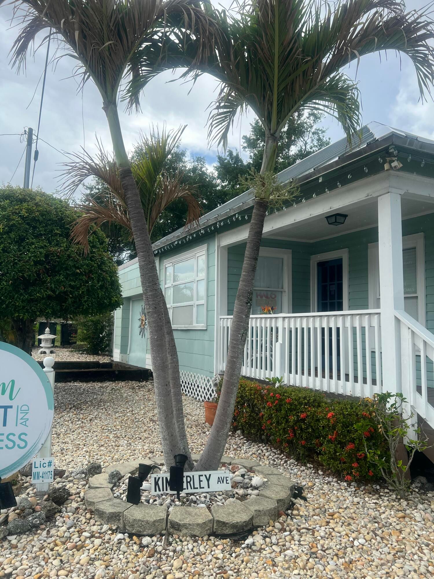 208 Avenue E, Fort Pierce, FL 34950 photo 2