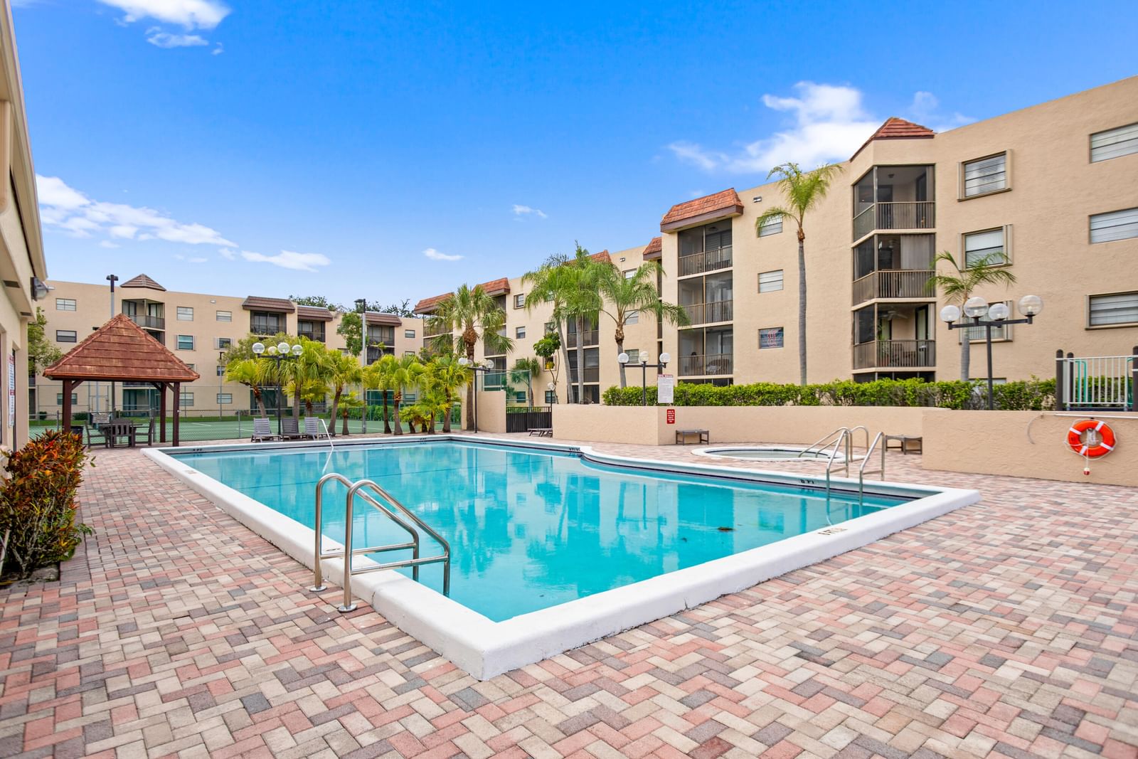 10401 W Broward Boulevard #209, Plantation, FL 33324 photo 4