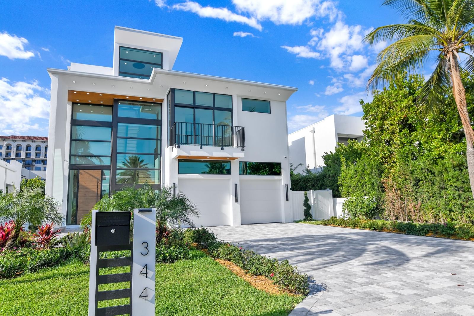 344 NE 2nd Street, Boca Raton, FL 33432 photo 2