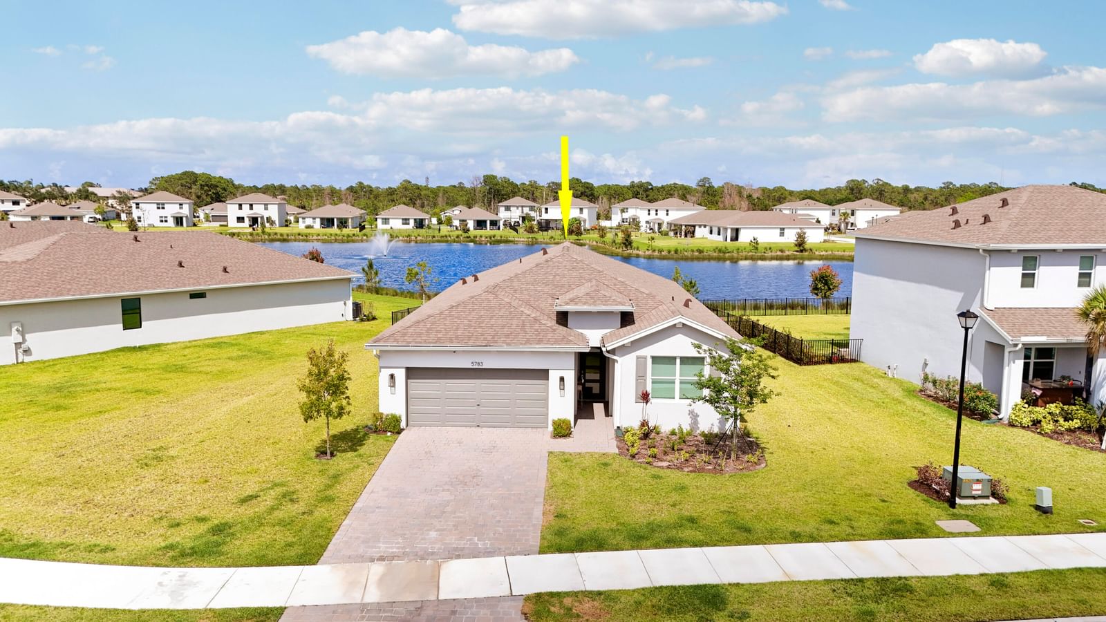 5783 SE Skyblue Circle, Stuart, FL 34997 photo 2