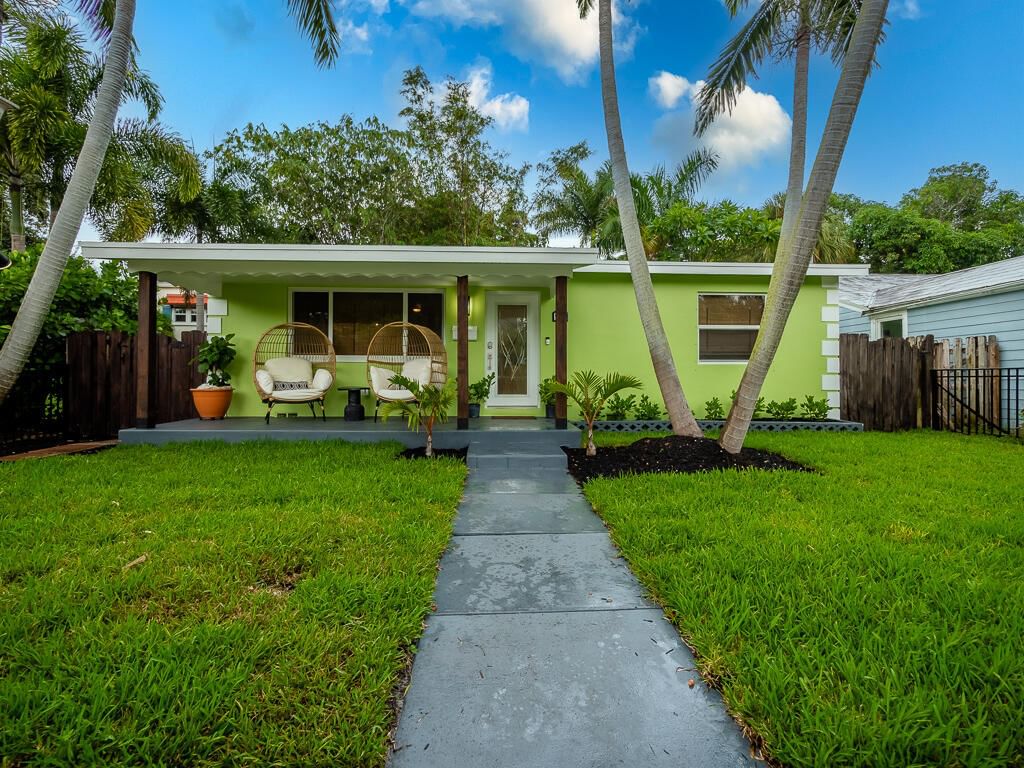 418 N Palmway, Lake Worth Beach, FL 33460 photo 3