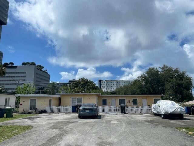 224 SE 9th Court #1-4, Hallandale Beach, FL 33009 photo 2