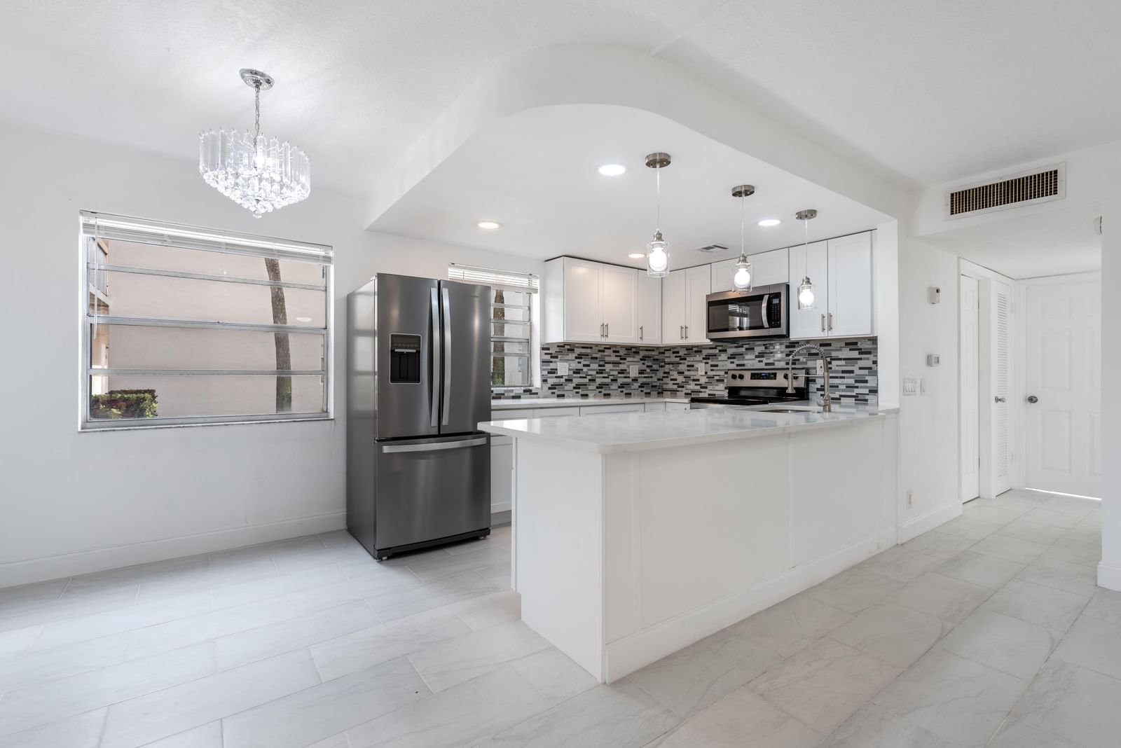 108 Normandy Lane #C, Delray Beach, FL 33484 photo 4