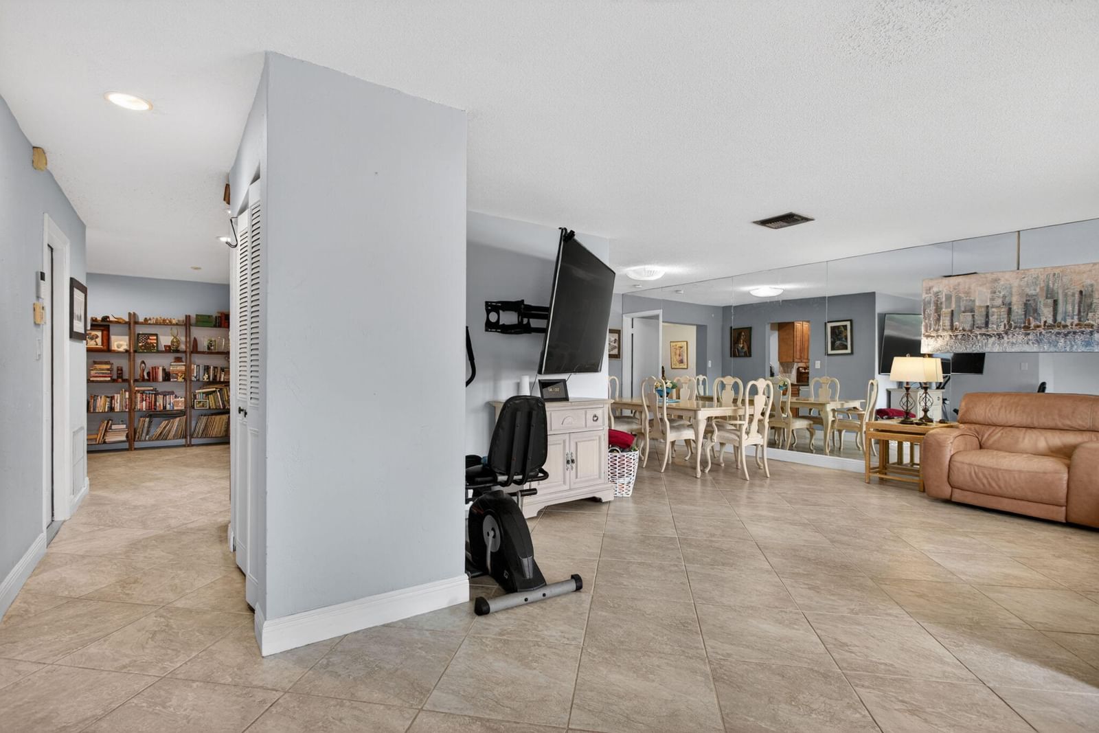 7306 NW 94th Way, Tamarac, FL 33321 photo 4