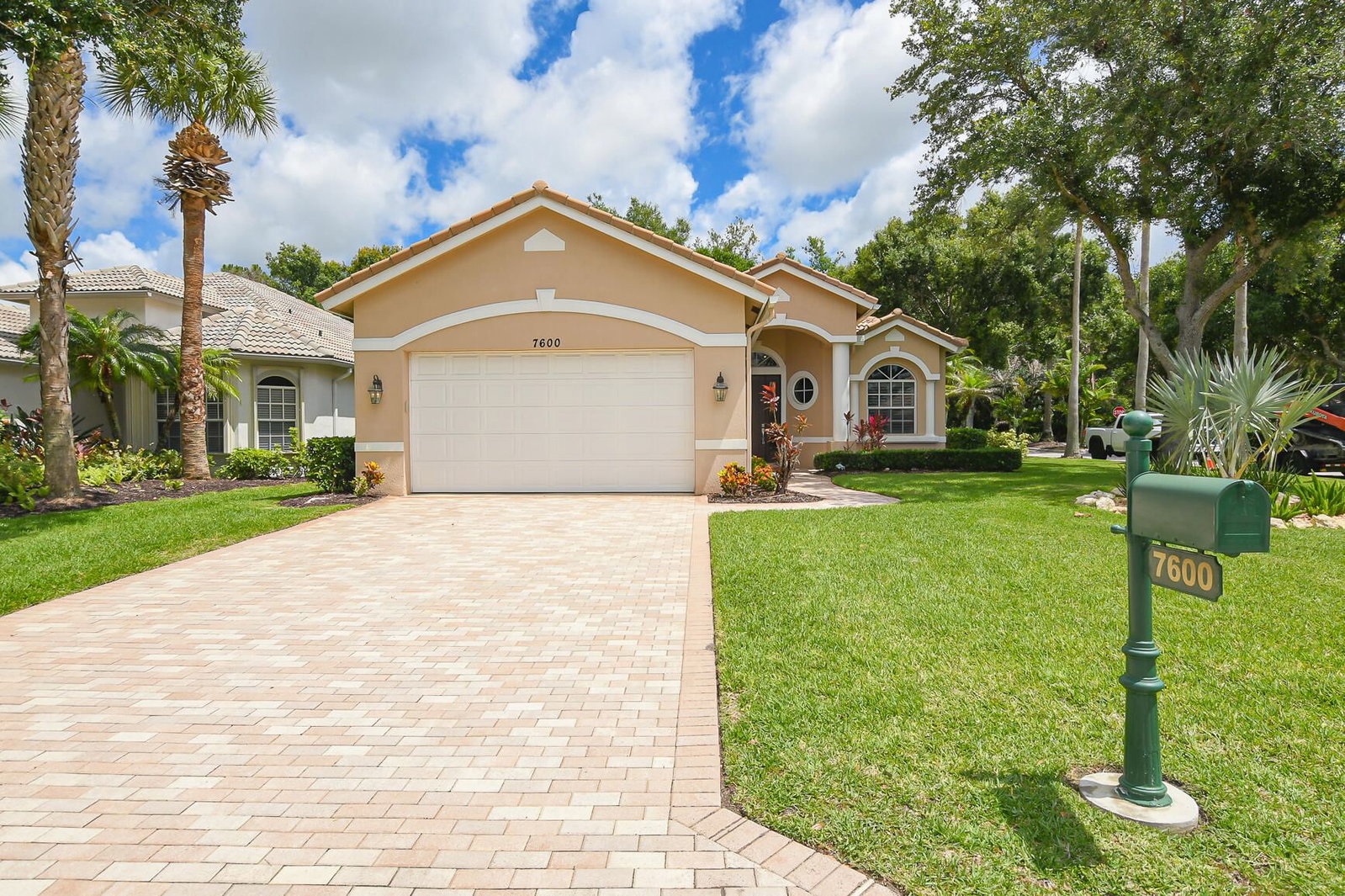 7600 Greenbrier Circle, Port St Lucie, FL 34986 photo 3