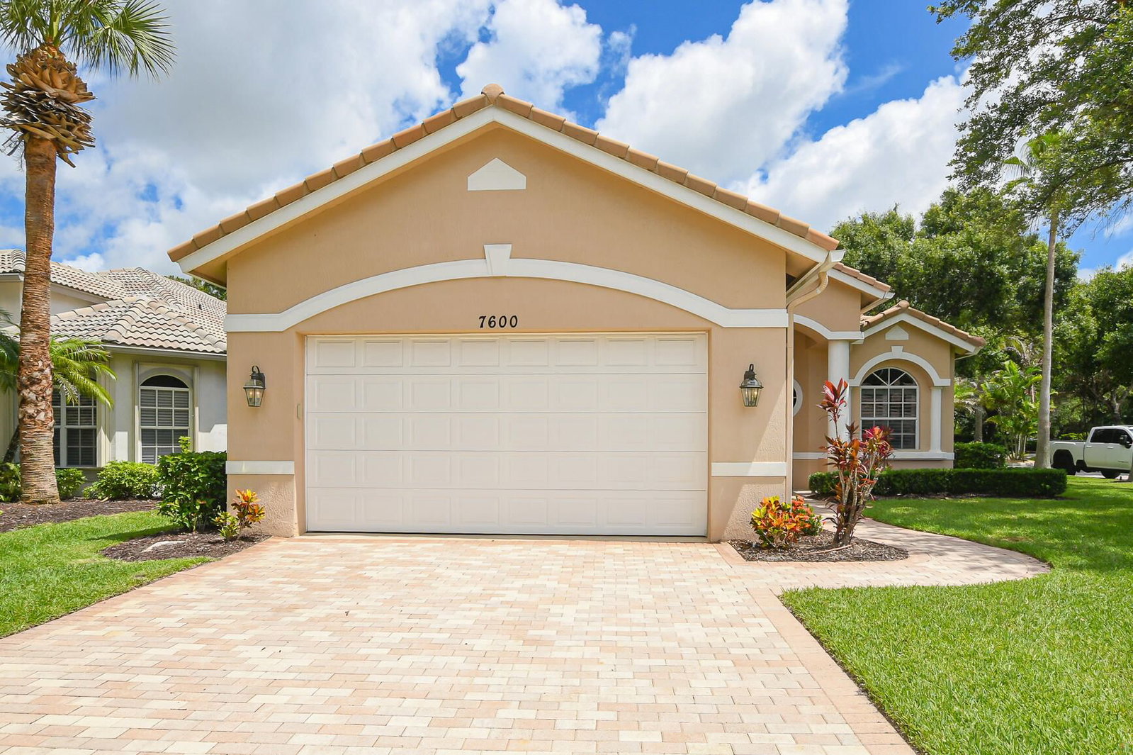 7600 Greenbrier Circle, Port St Lucie, FL 34986 photo 4