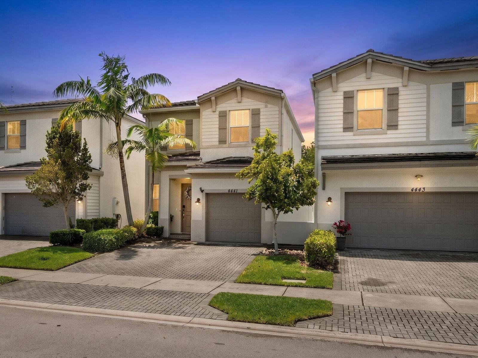4441 NW 48th Terrace, Tamarac, FL 33319 photo 2