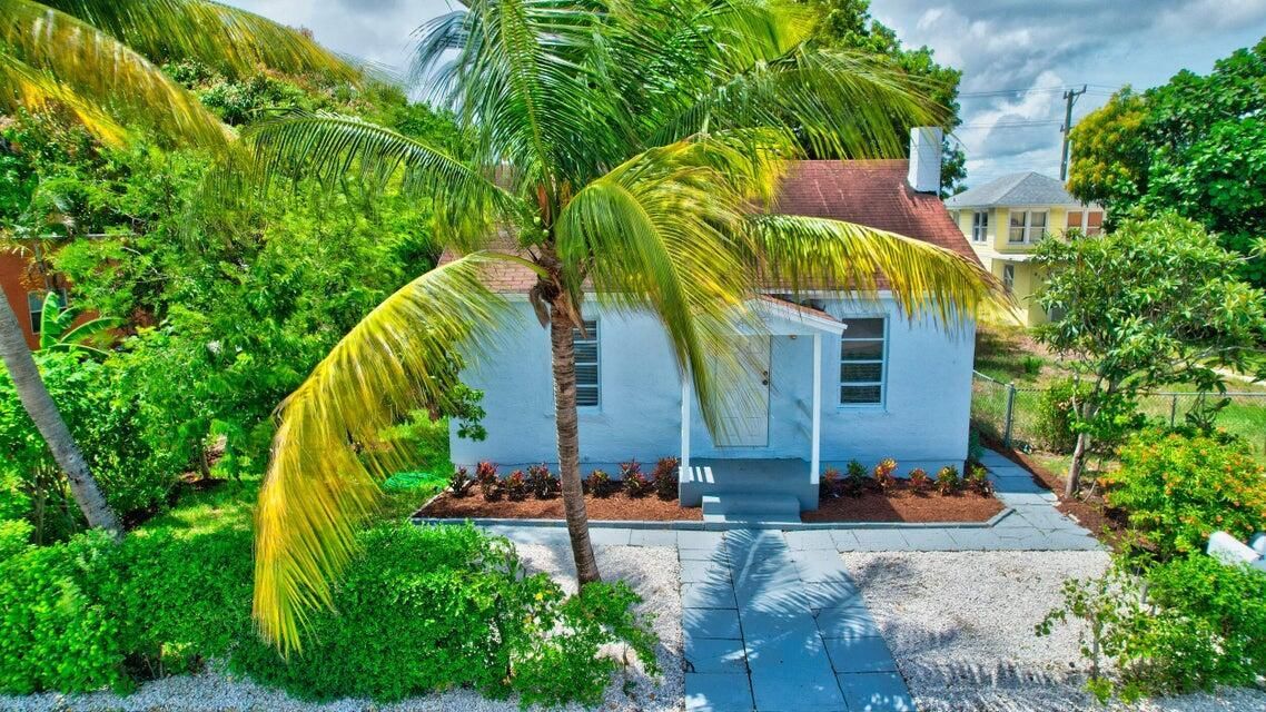 415 N H Street, Lake Worth Beach, FL 33460 photo 4