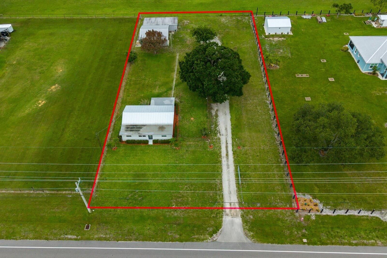 6635 58th Avenue, Vero Beach, FL 32967 photo 2