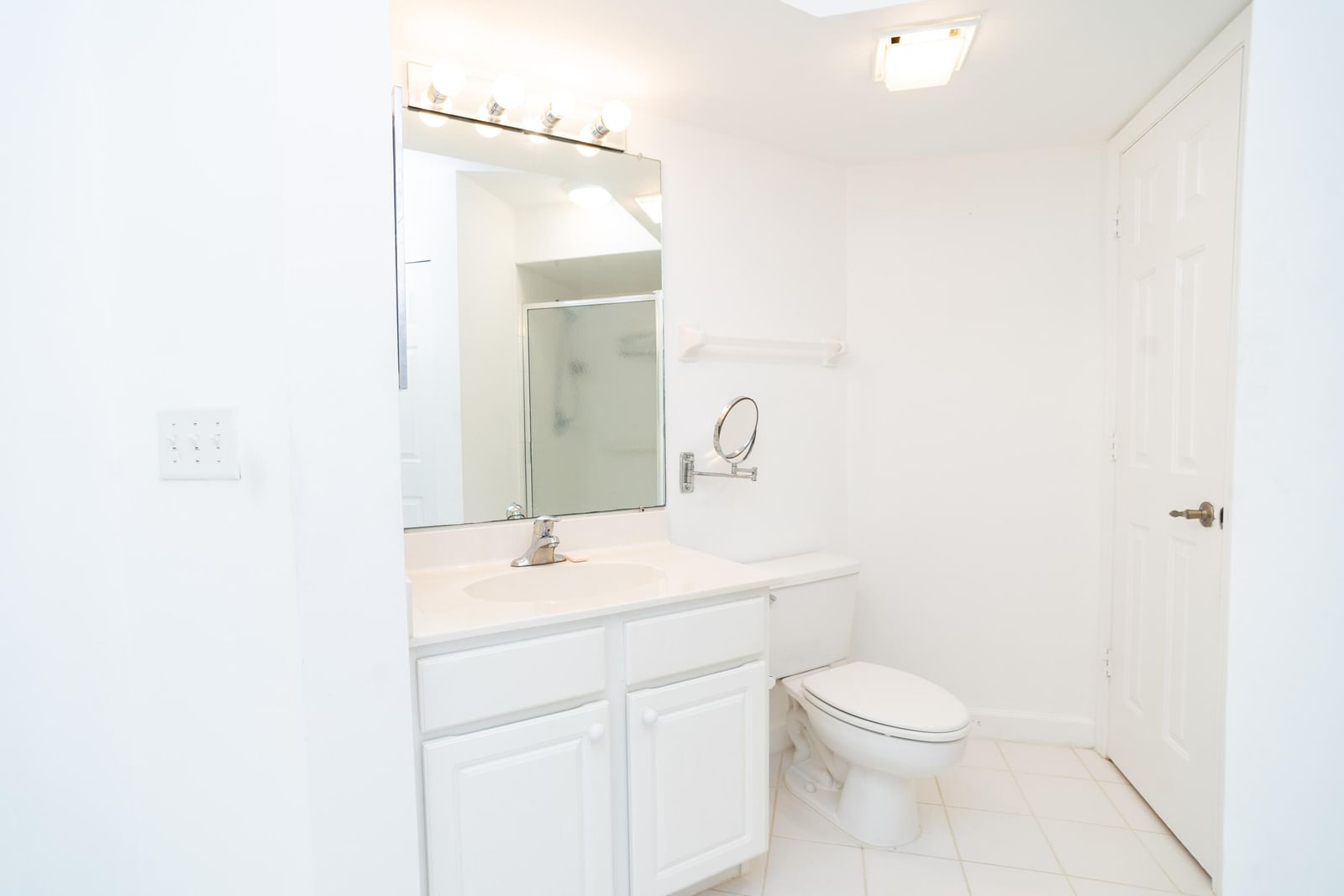 300 Grand Royale Circle #204, Vero Beach, FL 32962 photo 5