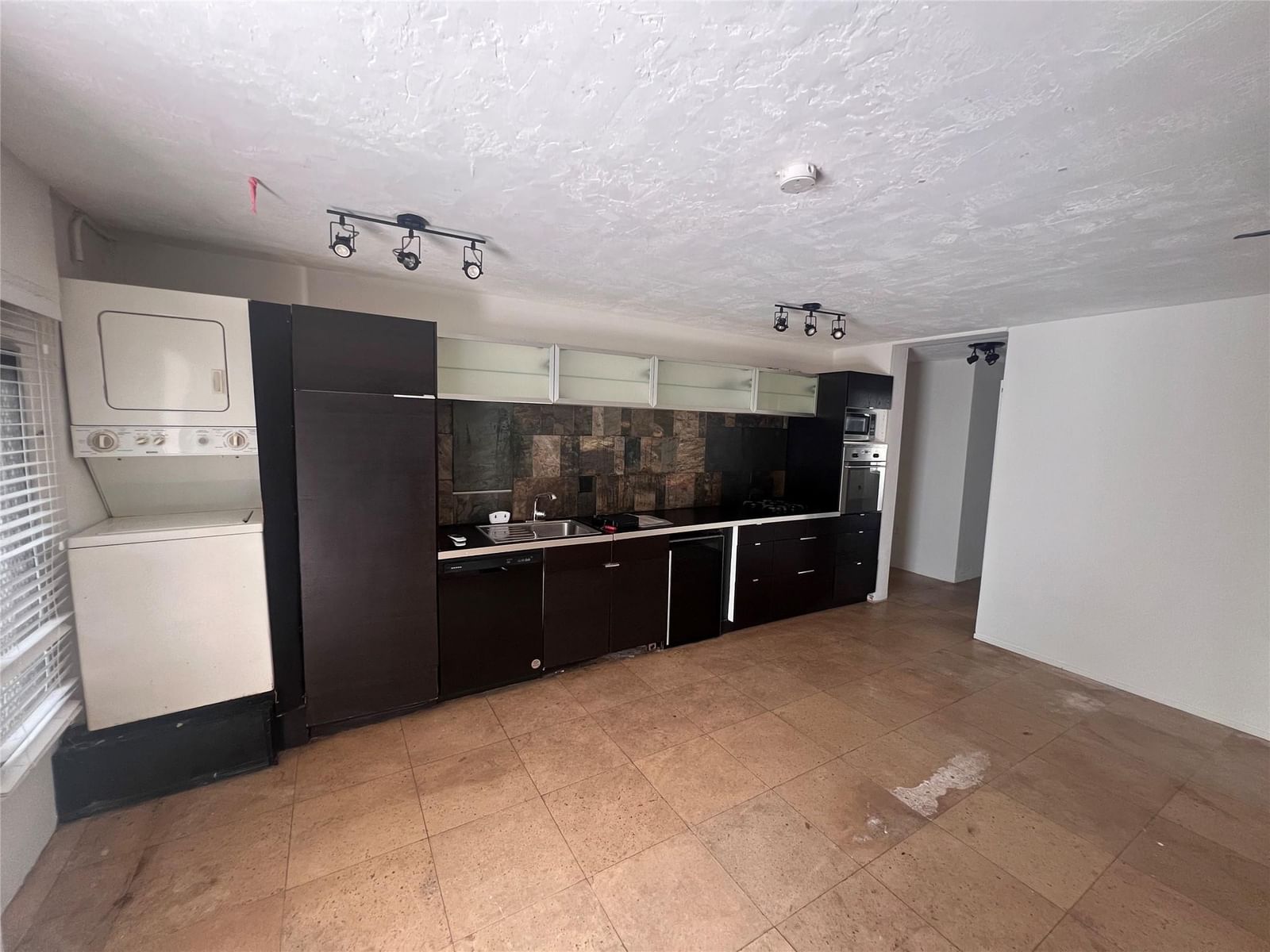 919 Michigan Avenue #3, Miami Beach, FL 33139 photo 3
