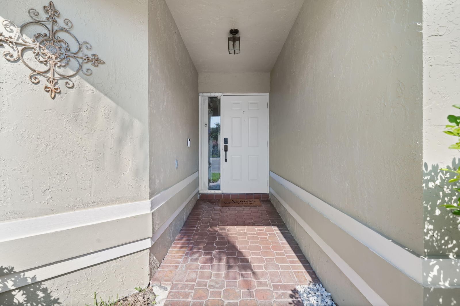 2540 NW 80th Avenue, Margate, FL 33063 photo 3