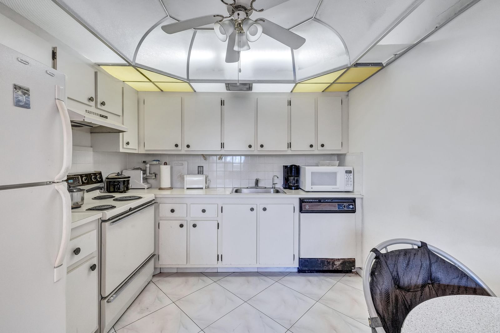 1902 Bermuda Circle #L2, Coconut Creek, FL 33066 photo 5