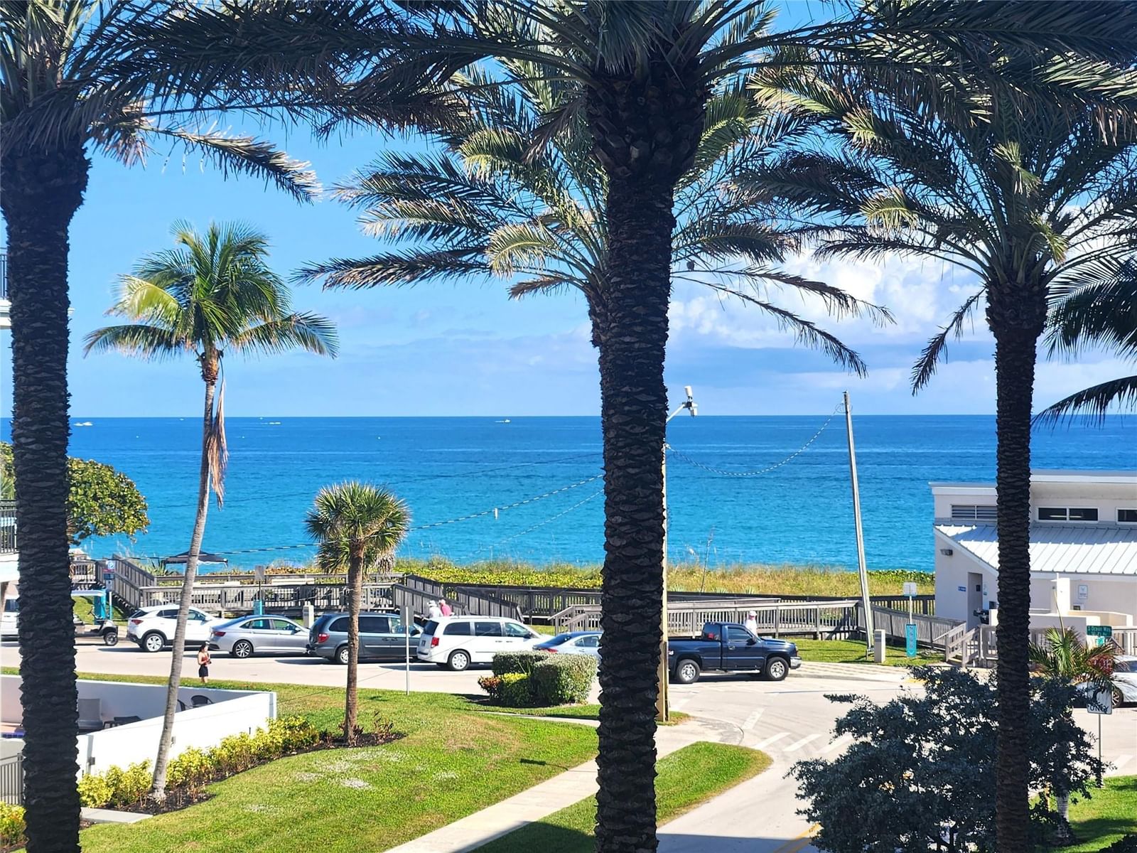 701 SE 21st Avenue #304, Deerfield Beach, FL 33441 photo 2