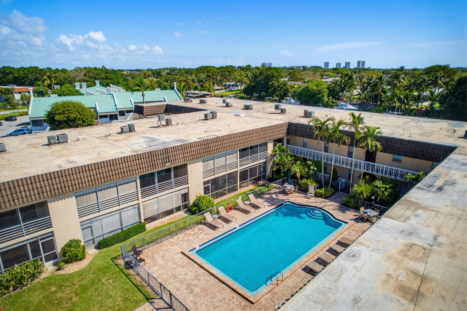 342 Southwind Drive #118, North Palm Beach, FL 33408 photo 4