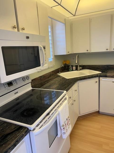 1955 SW Palm City Road #28 H, Stuart, FL 34994 photo 4