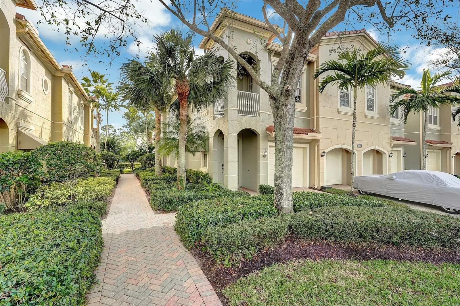 4941 E Bonsai Circle E #209, Palm Beach Gardens, FL 33418 photo 2