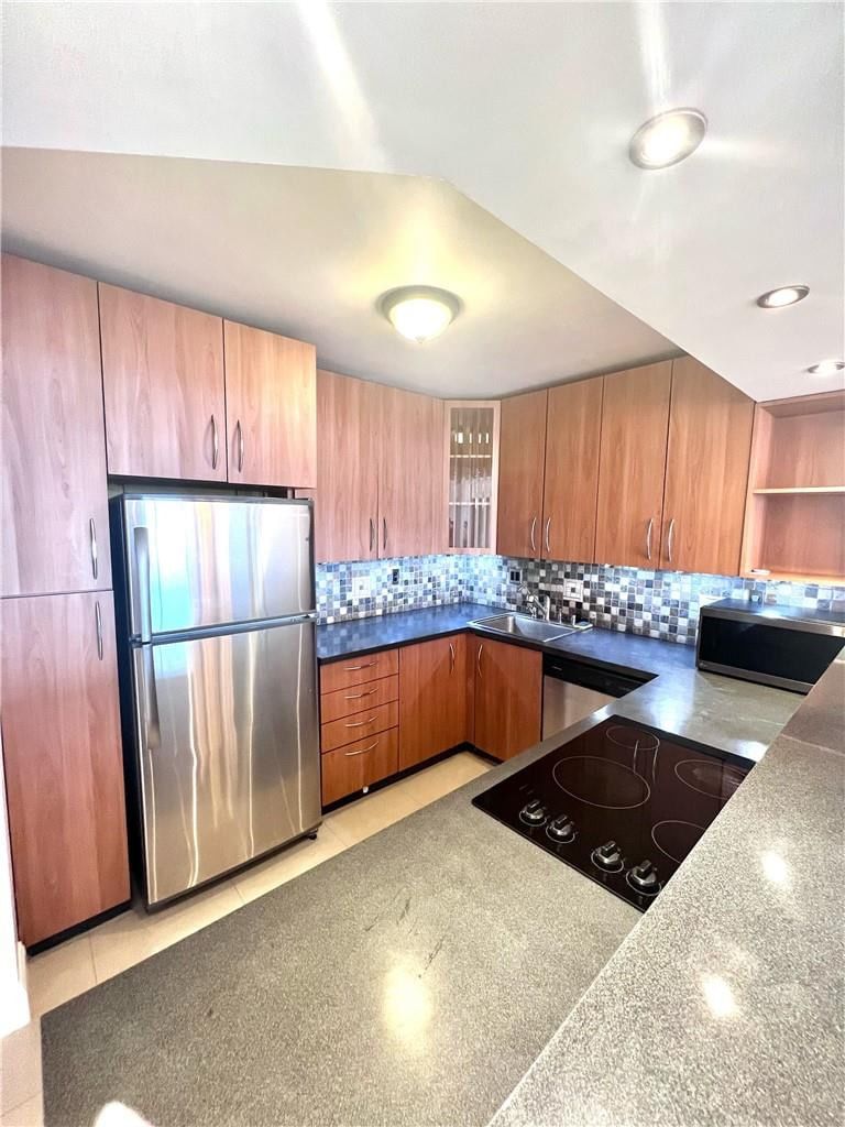 600 Three Islands Boulevard #1108, Hallandale Beach, FL 33009 photo 3