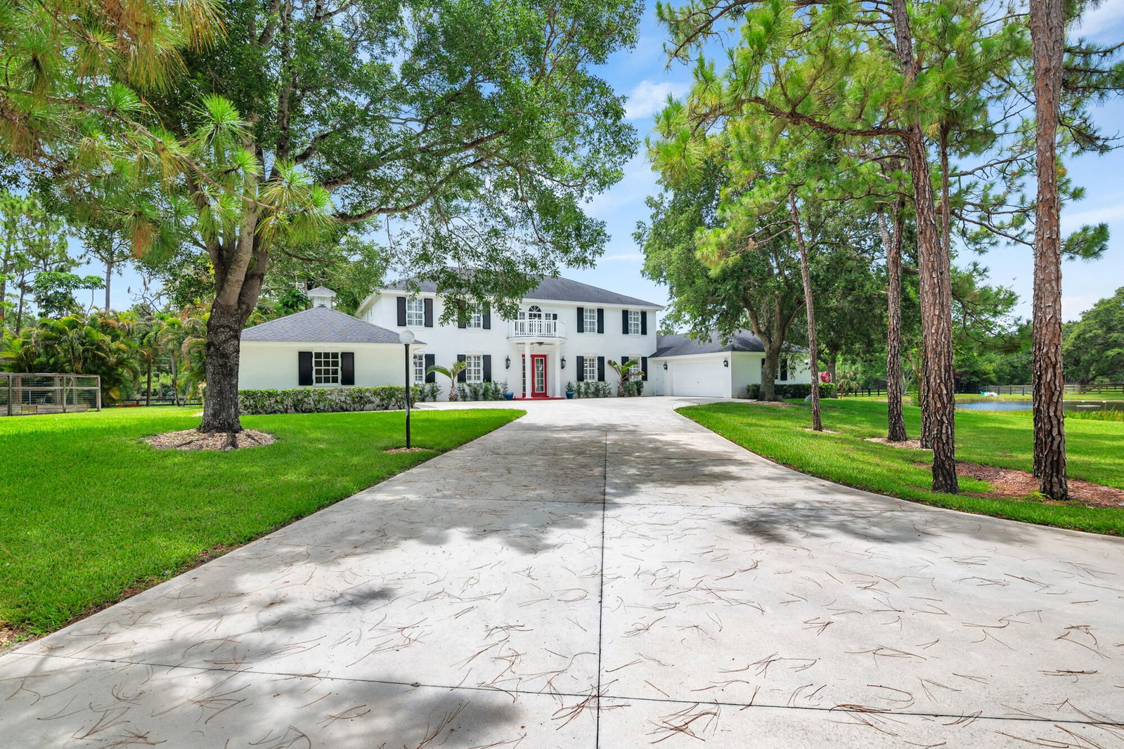 13230 Running Water Road, Palm Beach Gardens, FL 33418 photo 2