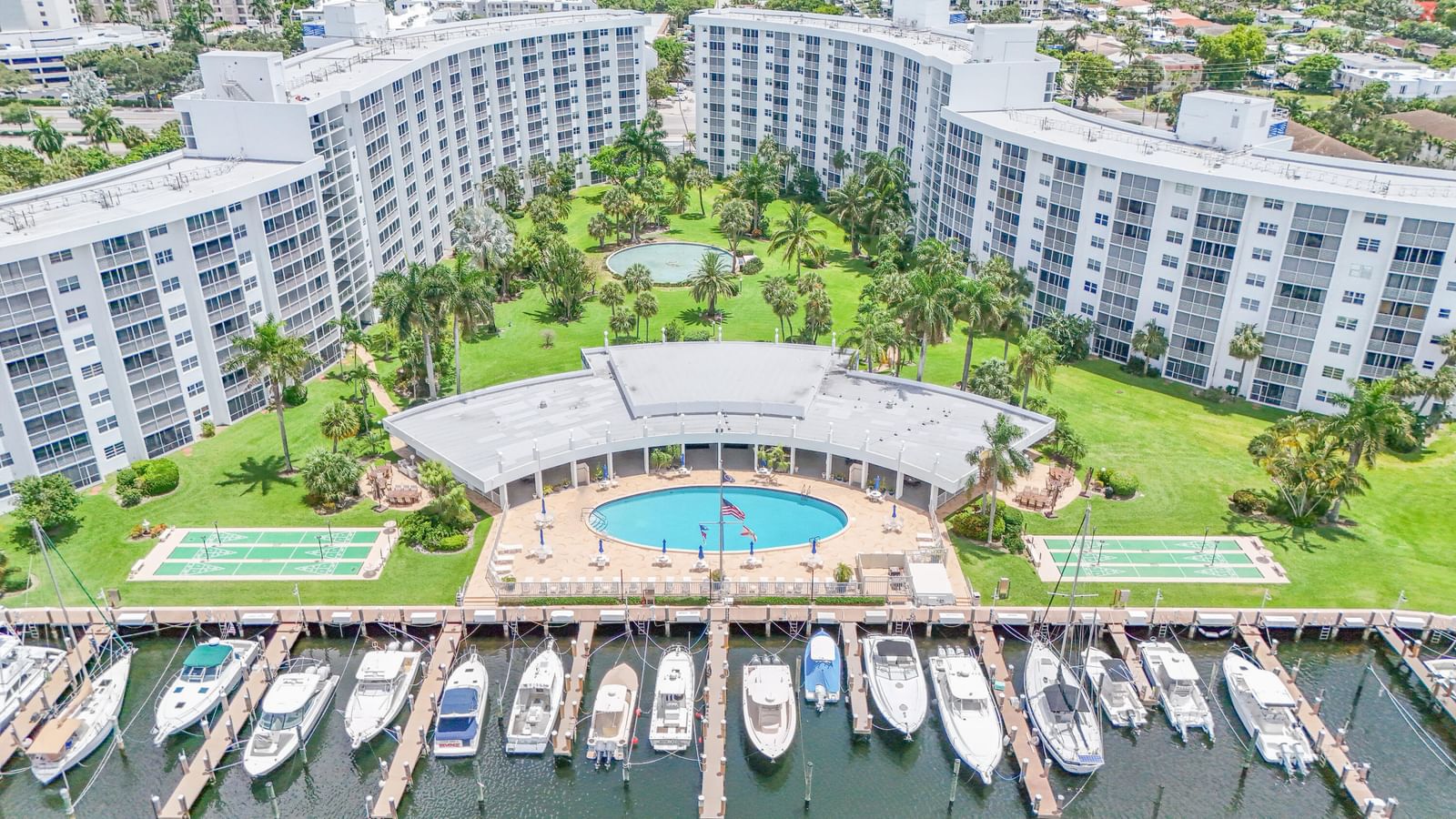 2731 NE 14th Street Causeway #923, Pompano Beach, FL 33062 photo 2