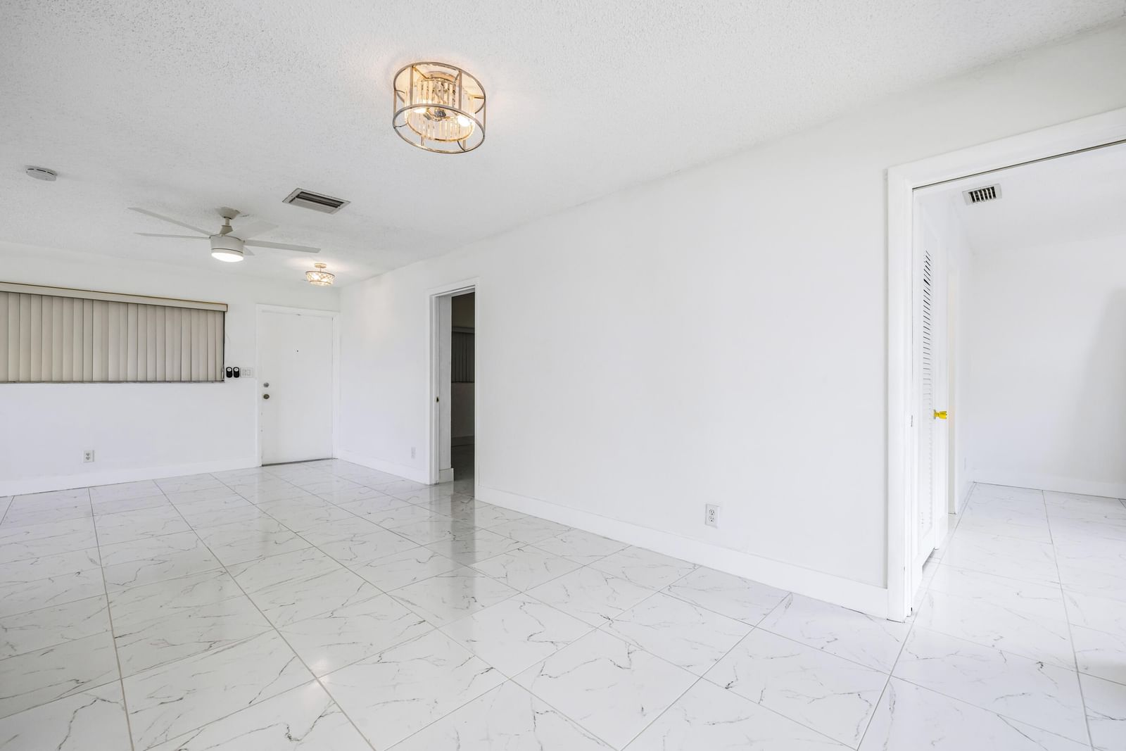 941 Crystal Lake Drive #207, Deerfield Beach, FL 33064 photo 3