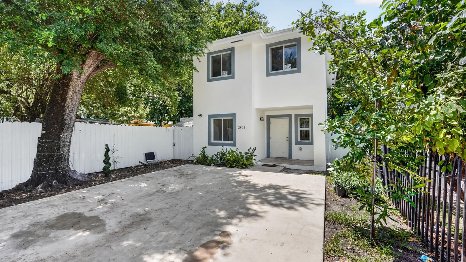 2902 NW 44th Street, Miami, FL 33142 photo 4