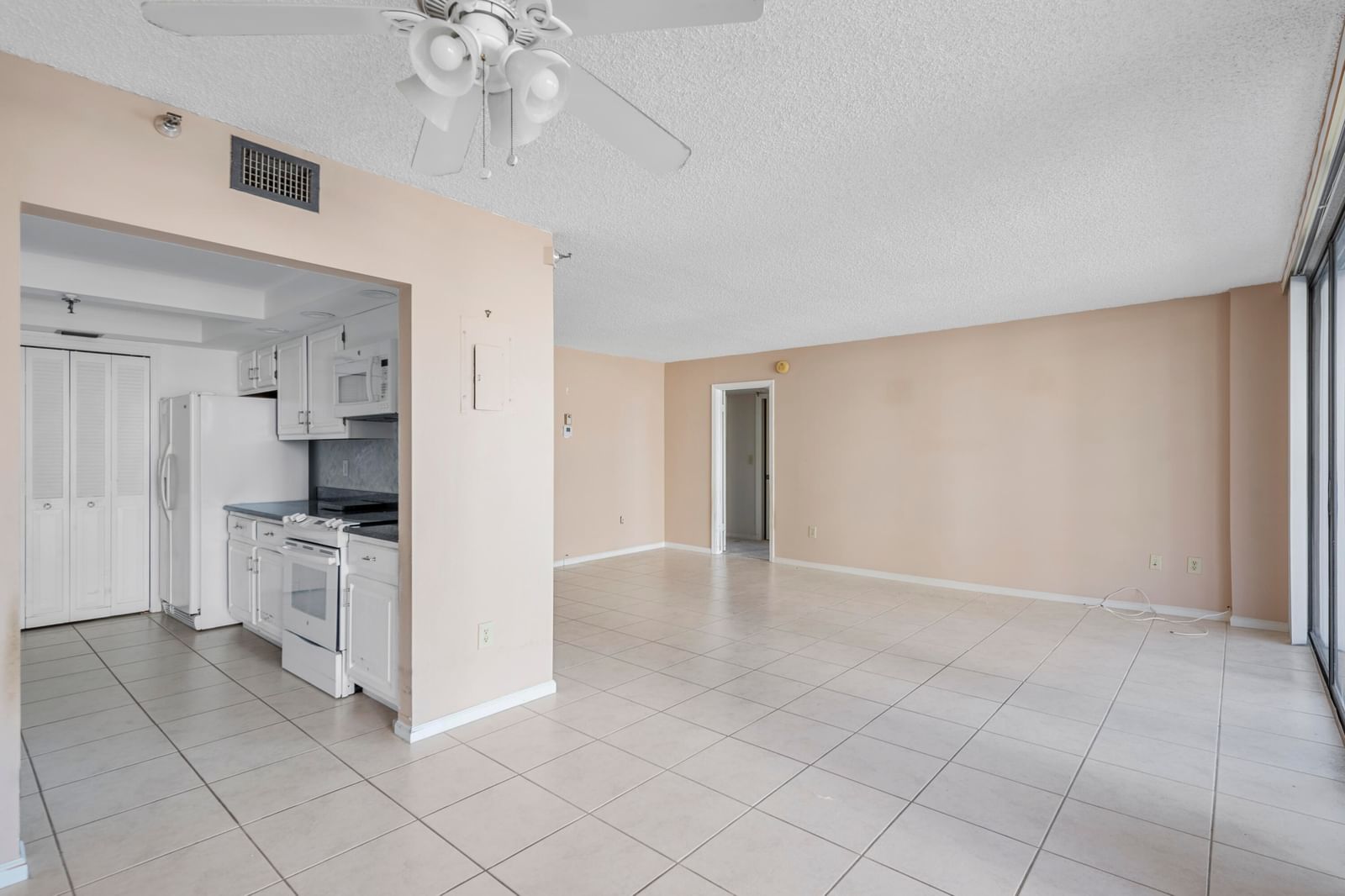 859 Jeffery Street #312, Boca Raton, FL 33487 photo 4