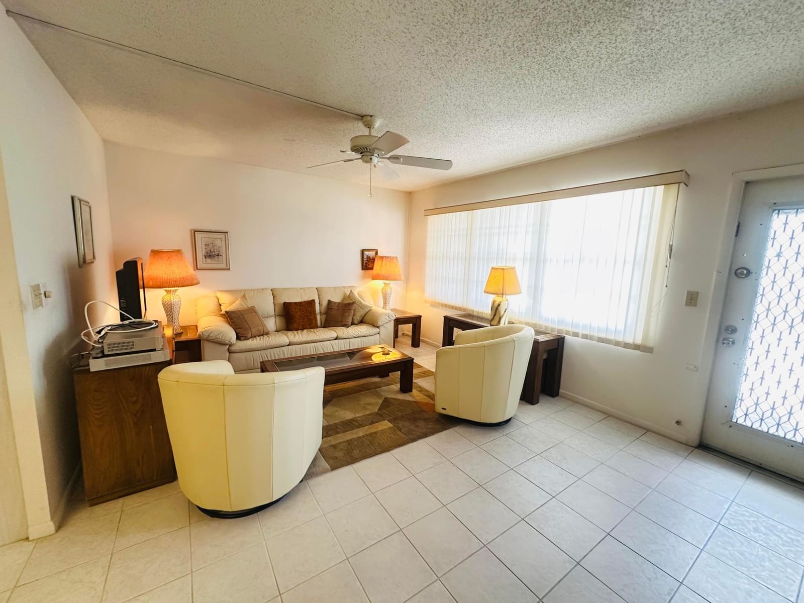 2060 Harwood E, Deerfield Beach, FL 33442 photo 5
