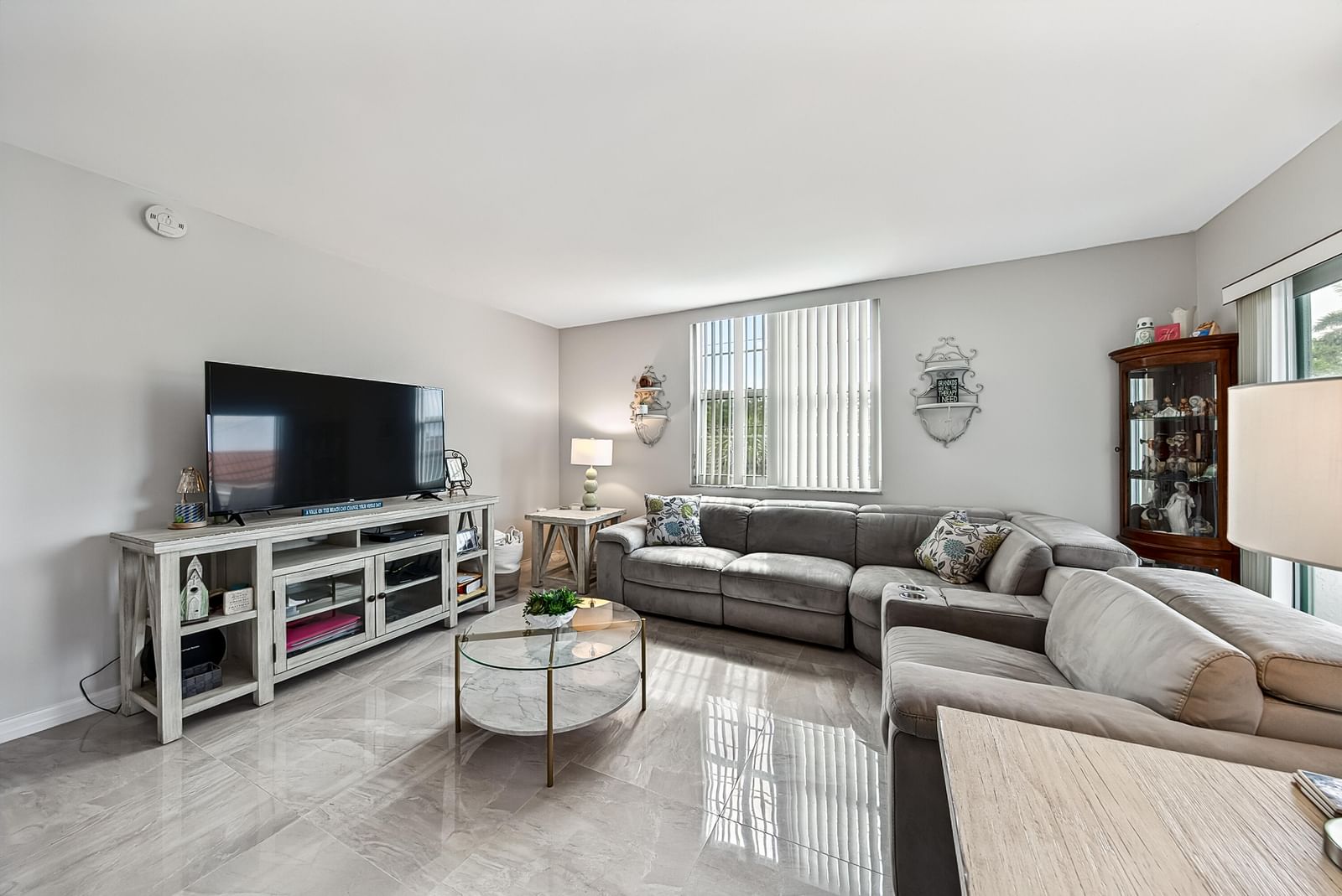 6000 NE 22nd Way #3a, Fort Lauderdale, FL 33308 photo 2