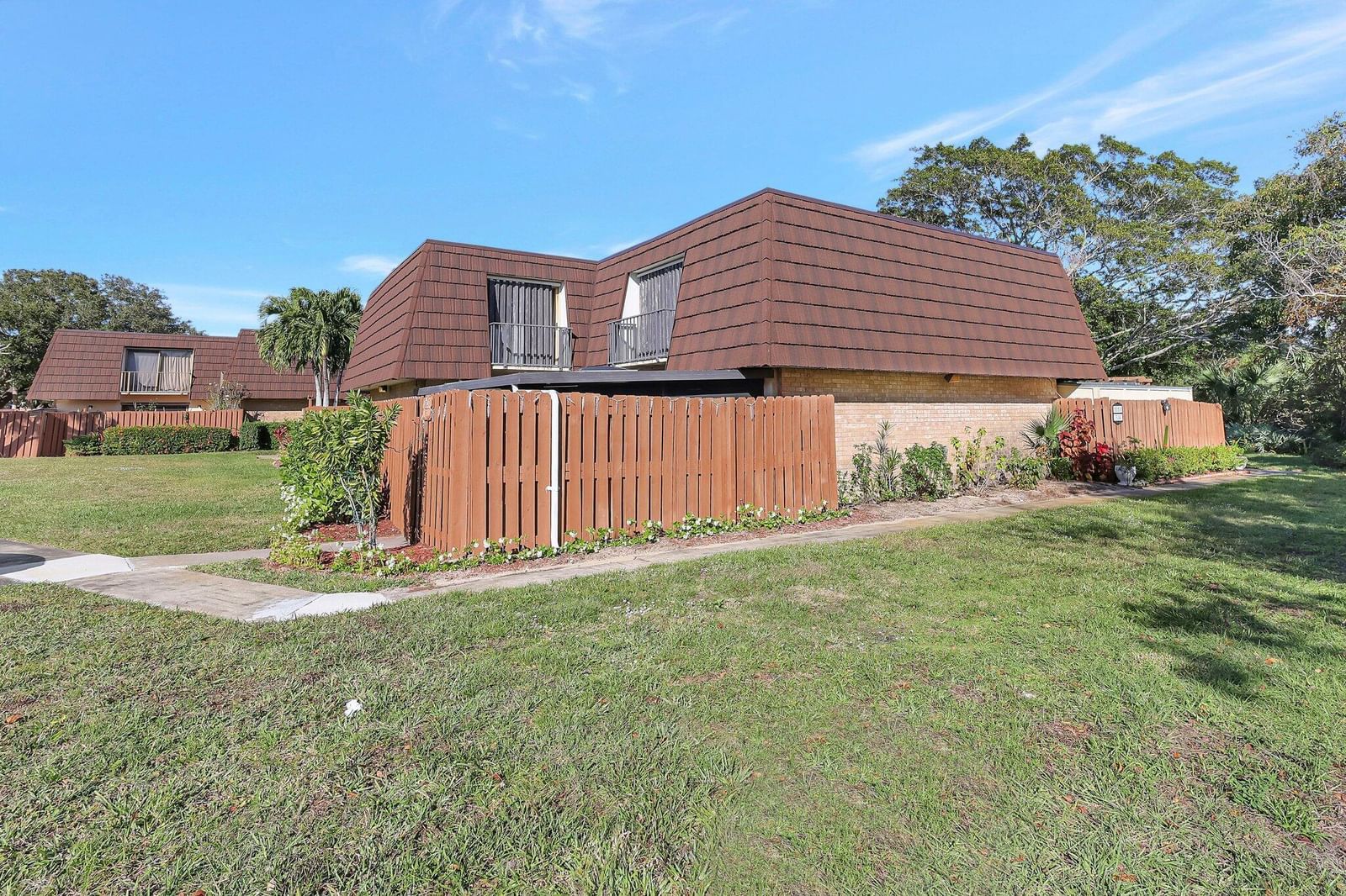 5852 SE Riverboat Drive #321, Stuart, FL 34997 photo 3