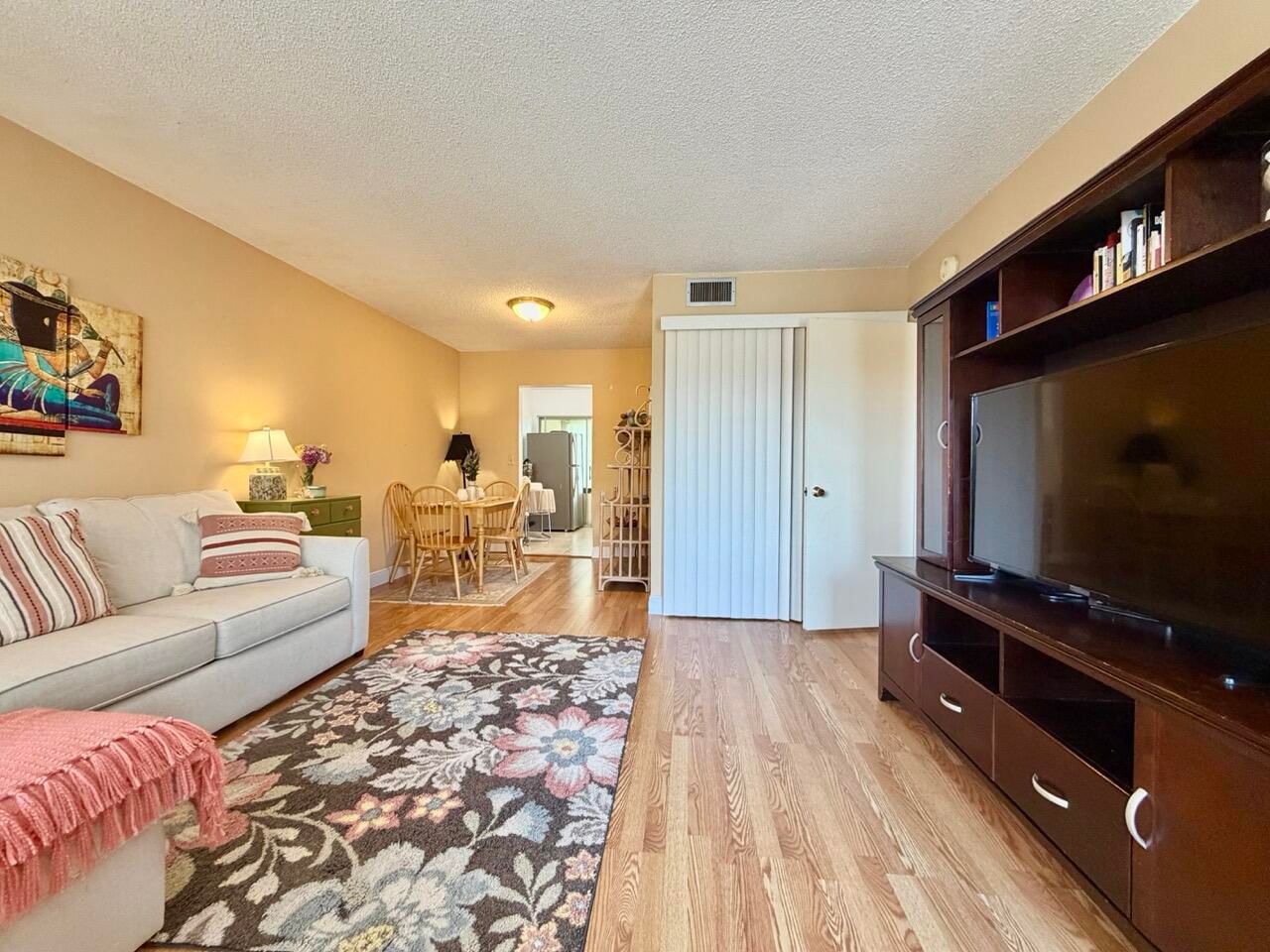 19 Abbey Lane #204, Delray Beach, FL 33446 photo 2