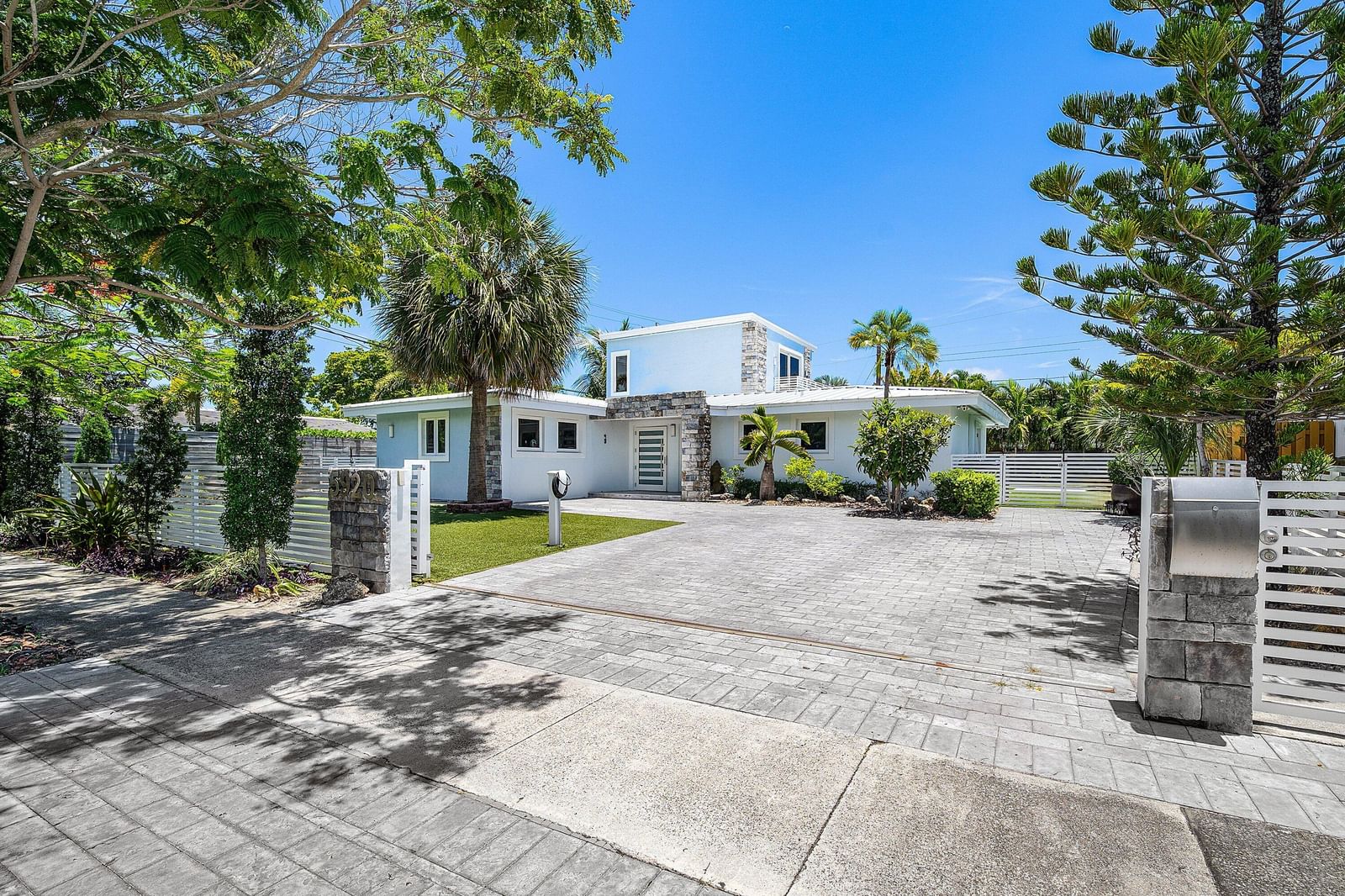 5920 NE 21st Road, Fort Lauderdale, FL 33308 photo 3