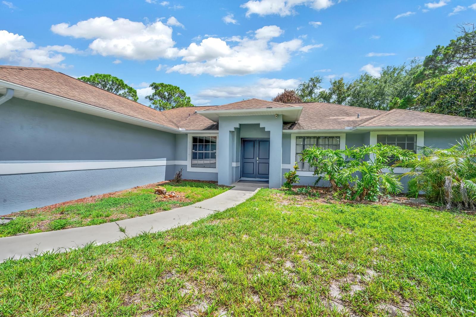 601 Howard Street, Fort Pierce, FL 34982 photo 2