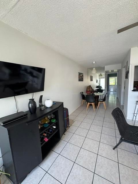 104 Hastings G, West Palm Beach, FL 33417 photo 3