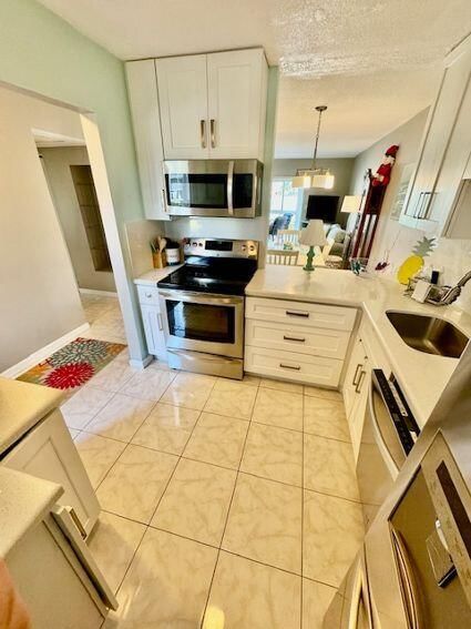 2615 Garden Drive S #101, Lake Worth, FL 33461 photo 4