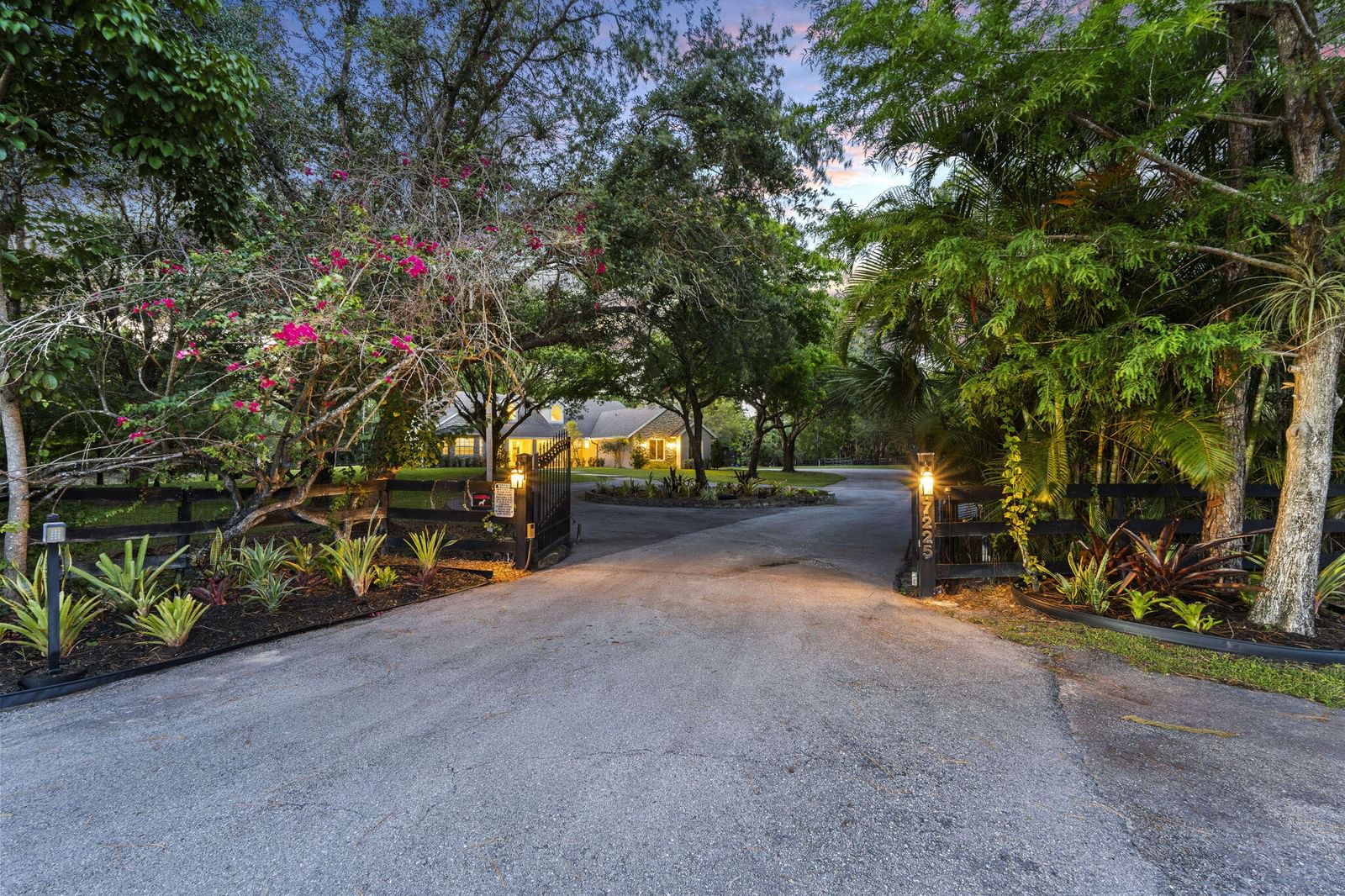 17225 Mare Lane, Loxahatchee, FL 33470 photo 5