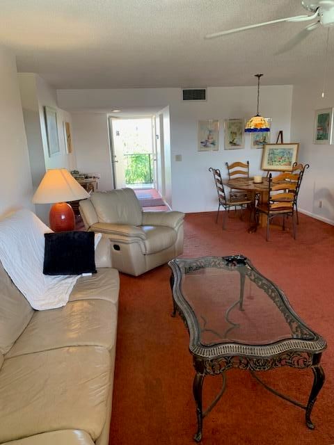 2820 Tennis Club Drive #506, West Palm Beach, FL 33417 photo 2